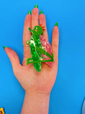 Hop to It Grasshopper Hair Claw