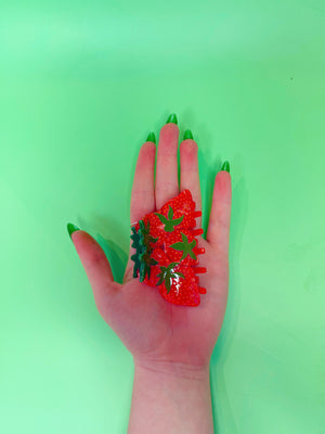 Berry Cute & Claw-ver Hair Claw
