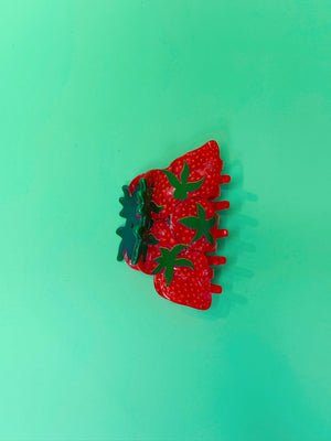 Berry Cute & Claw-ver Hair Claw