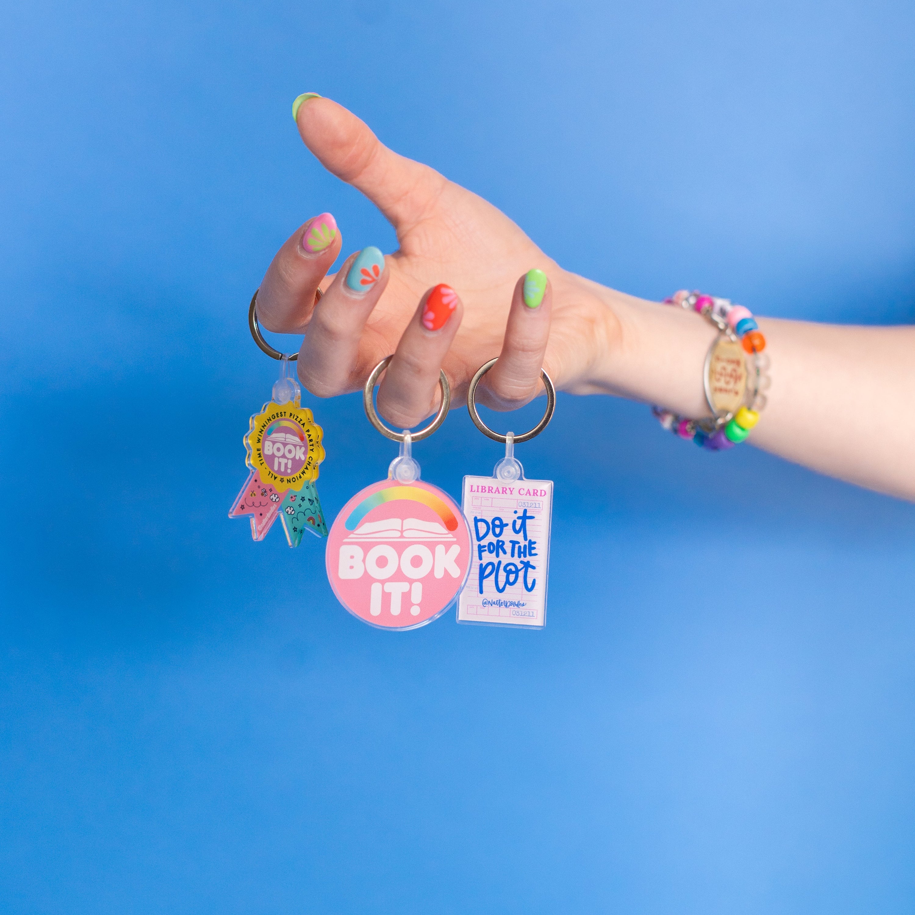 Book It keychain, Pizza Hut Book It, scholastic nostalgia, personal pan pizza, reader gift, book lover keychain, 90s nostalgia, millennial gift, reading reward, bookworm accessory