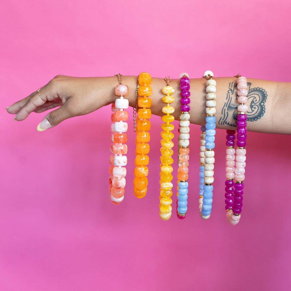 Main Squeeze Acrylic Beaded Necklace
