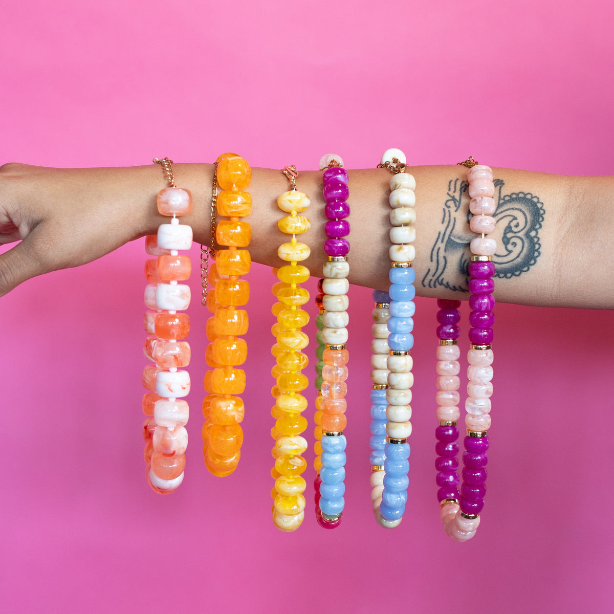 Main Squeeze Acrylic Beaded Necklace