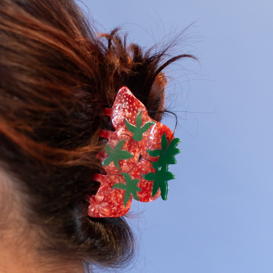 Berry Cute & Claw-ver Hair Claw