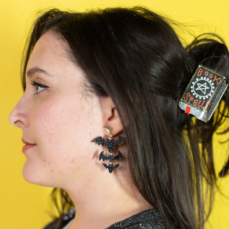 Book of Spells Hair Claw